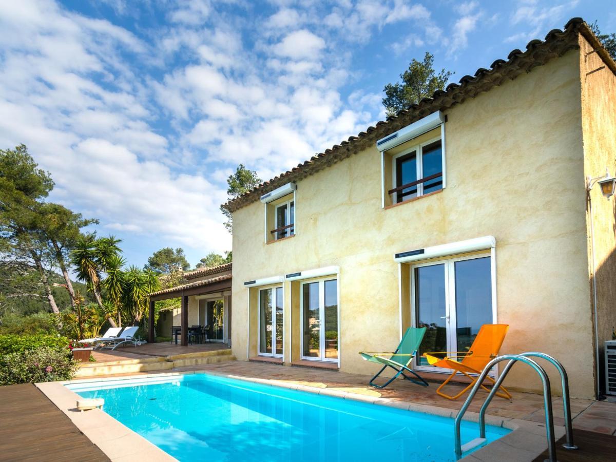 Pretty House With Sea View On The Hy Res *