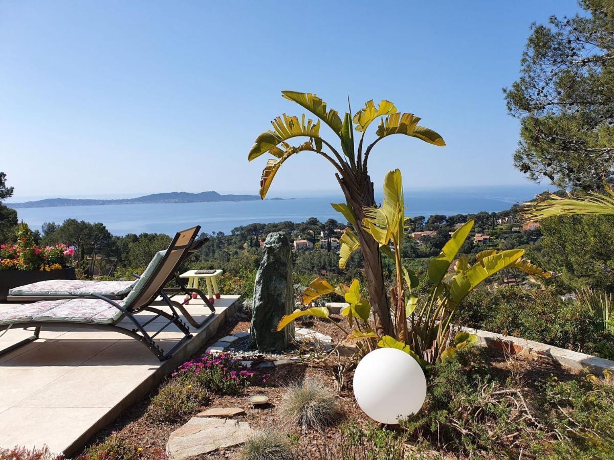 Pretty House With Sea View On The Hy Res Villa